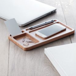   CLEANDESK asztali rendszerező bambuszból vezeték nélküli töltővel